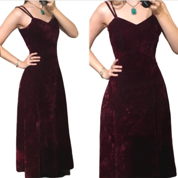 Vintage Dresses & Skirts - Crushed velvet vintage dress 🌹prom grad formal